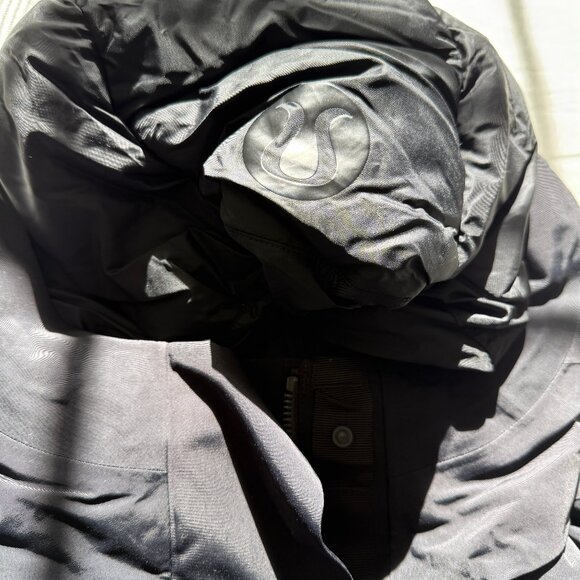 NWT Lululemon Winter Warrior 3-in-1 Parka Black sz 8 style W4BHSS - Picture 11 of 16